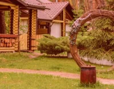 ¿Cobrar por habitación o por cantidad de personas?